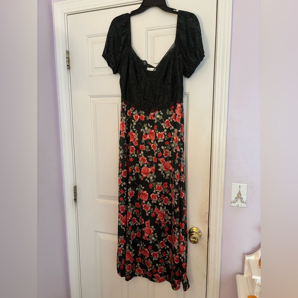 Altar’d State Forest Green and Red Midi Dress (Size L)